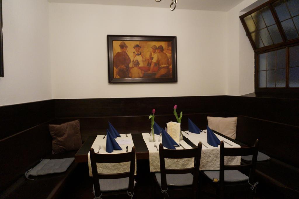 Hotel Happ Инсбрук Экстерьер фото
