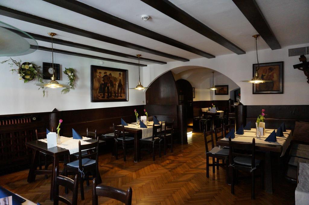 Hotel Happ Инсбрук Экстерьер фото